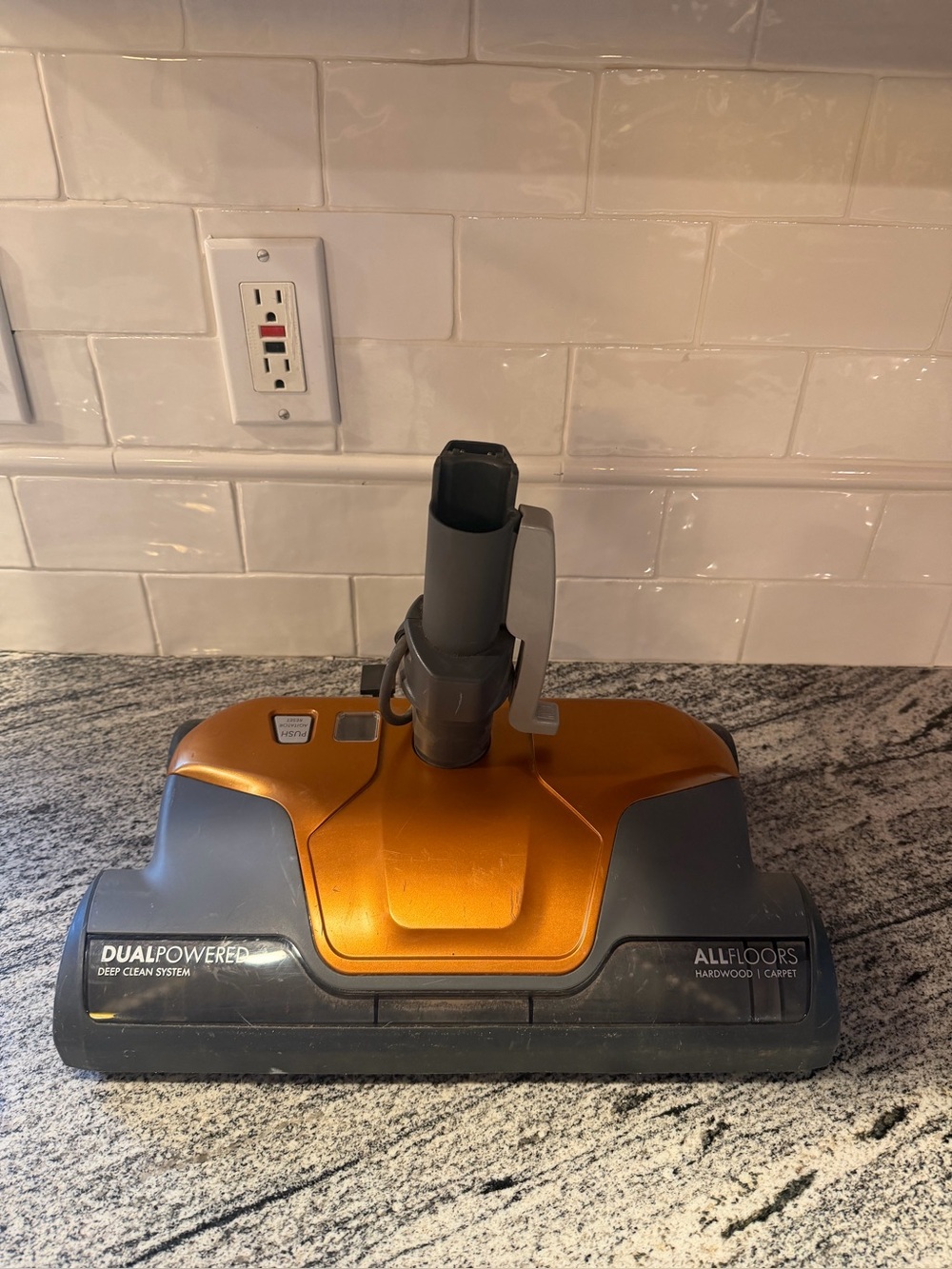 Kenmore 200 Series Vacuum C50XEEX0N013 DualPowered Power Head All Floors Orange